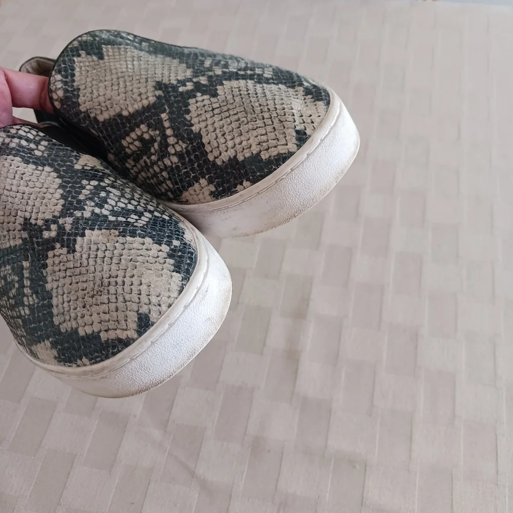 Vionic Snakeskin Splendid Slip On Sneakers
